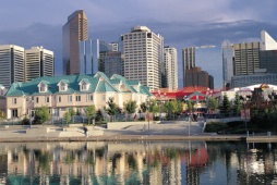 Eau Claire Market, Calgary - Photo Credit: Travel Alberta