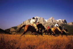 Trailriding Kananaskis Country - Photo Credit: Travel Alberta